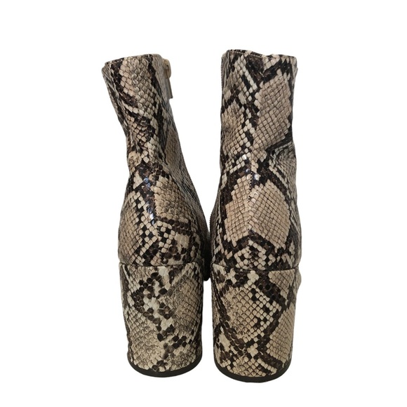 Urban Outfitters Thelma Ankle Boot - Picture 8 of 16